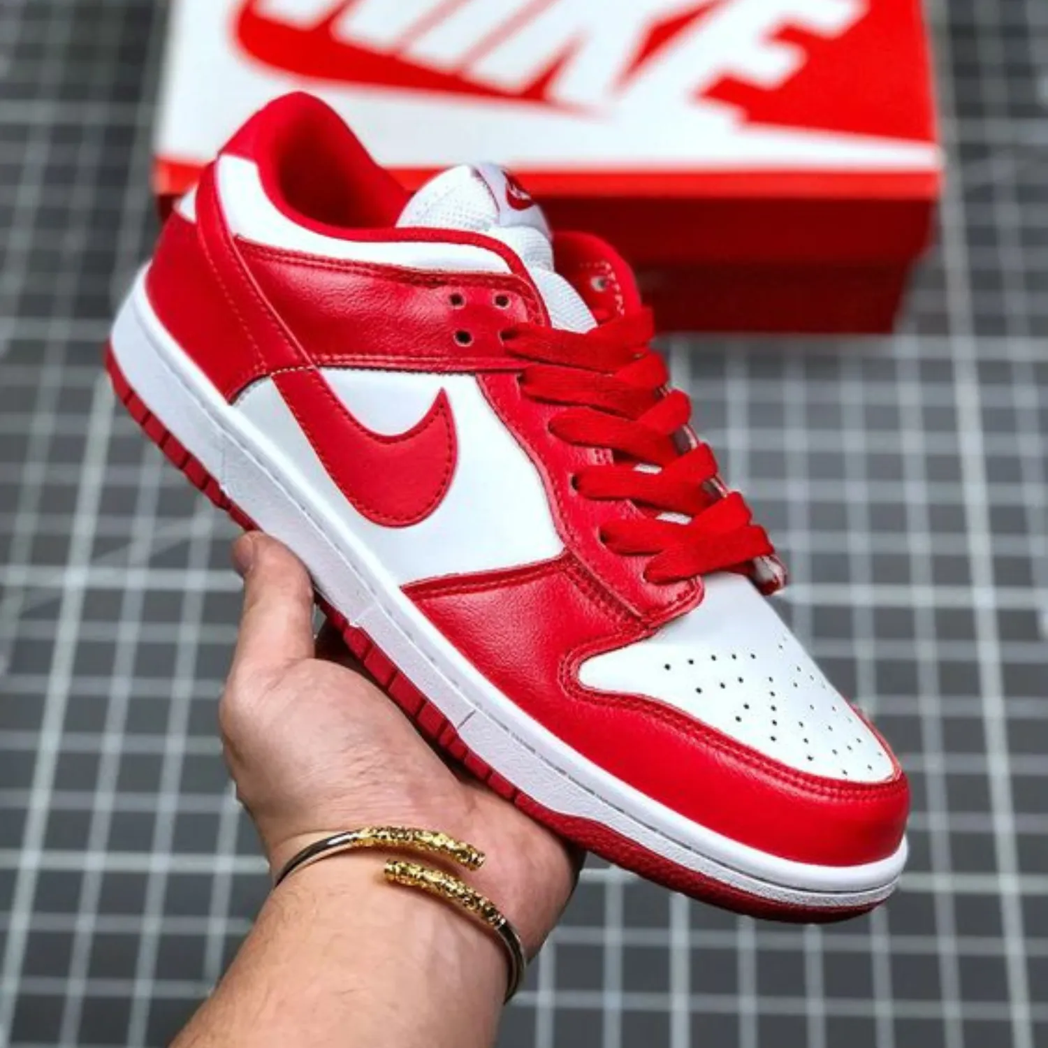 Nike Dunk Low SP 'University Red'